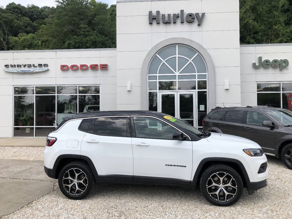 Used 2024 Jeep Compass Limited SUV