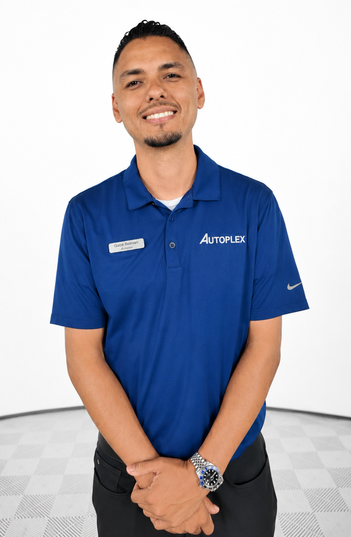 Staff member Gabriel (Gabe) Belman (Hablo Español) from ID_bac05834d086