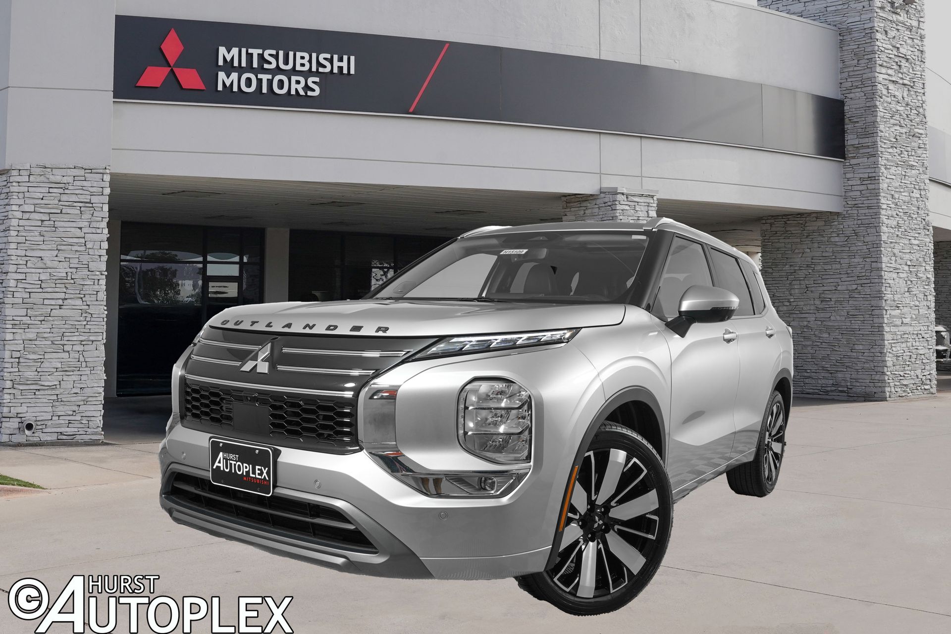 New 2026 Mitsubishi Outlander SEL