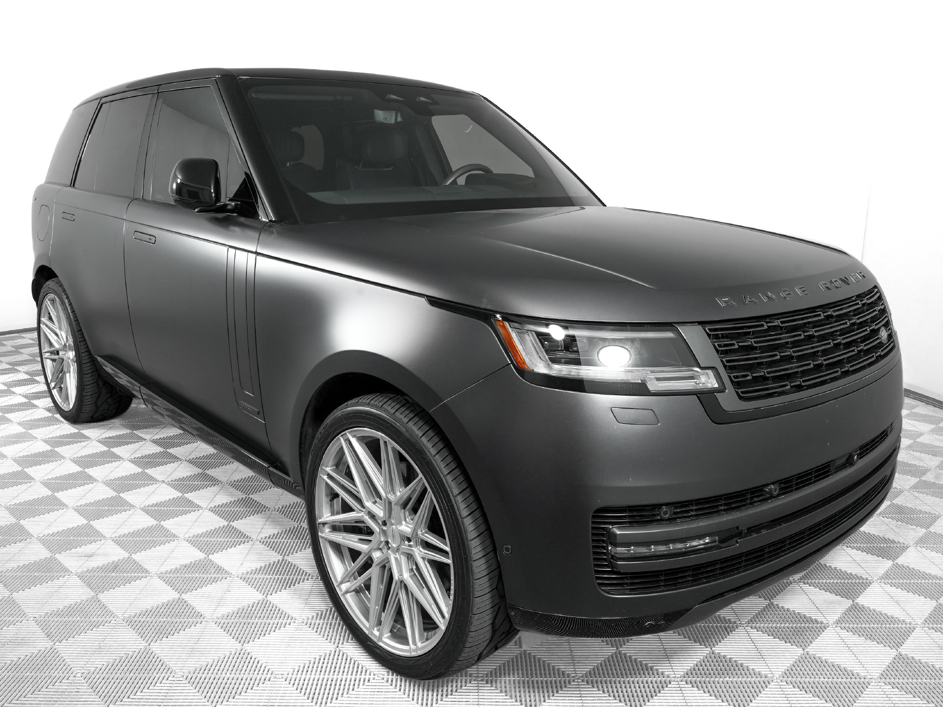 Used 2025 Land Rover Range Rover P530 Autobiography SUV