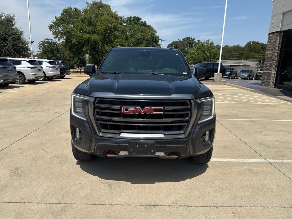 Used 2023 GMC Yukon XL AT4 SUV