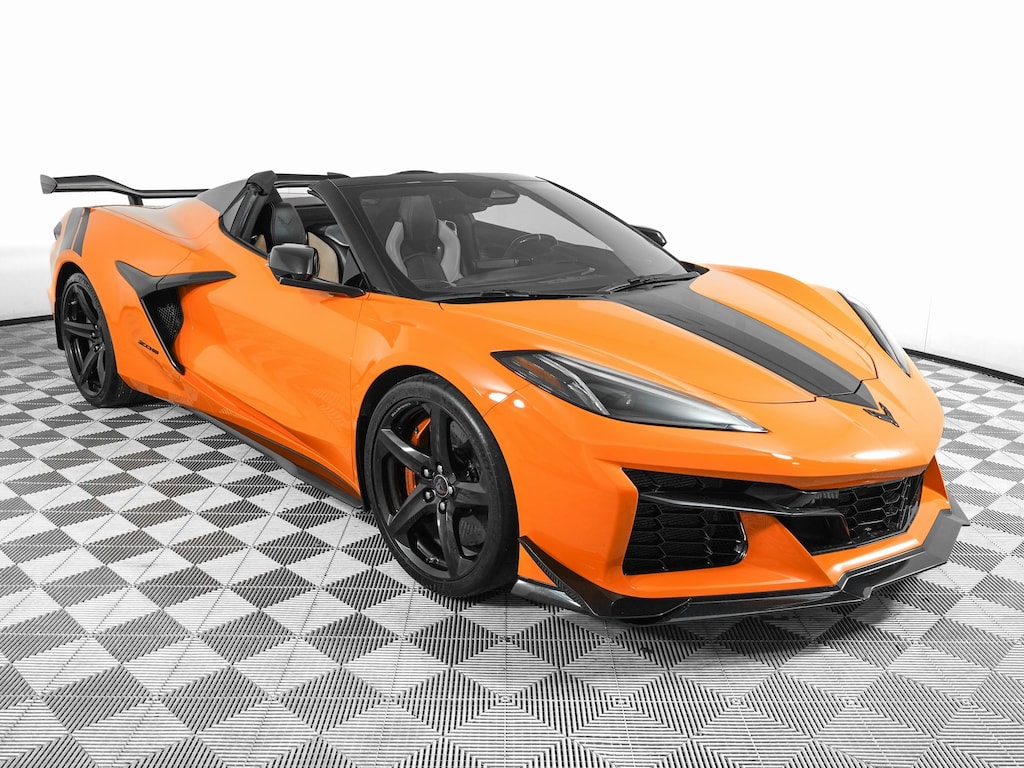 Used 2024 Chevrolet Corvette Stingray Z06 w/3LZ Convertible