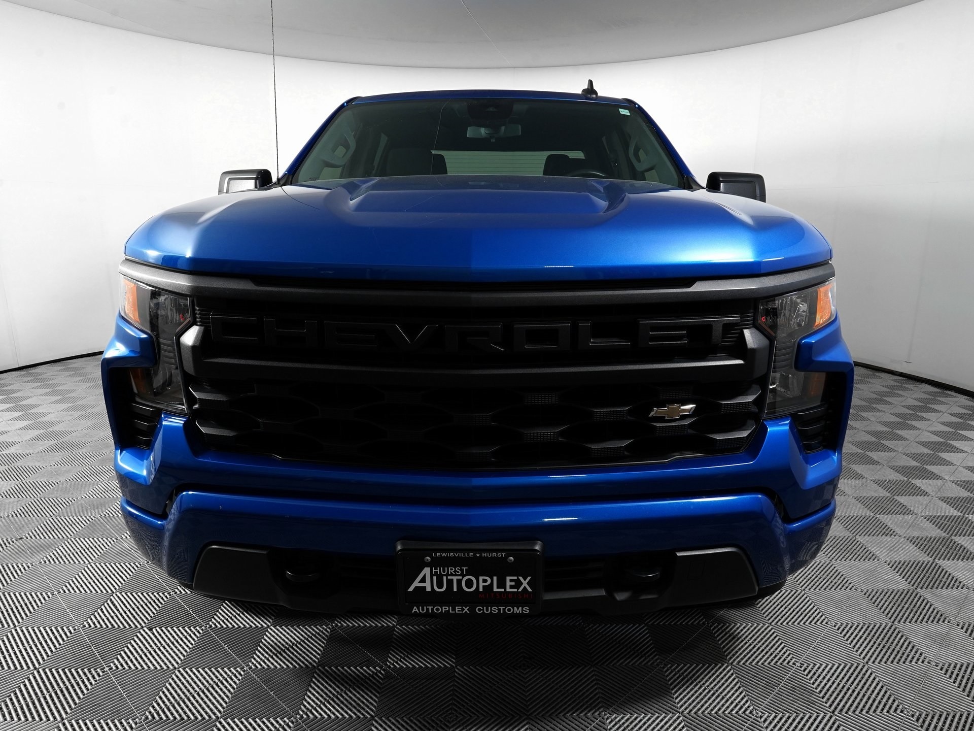 Used 2022 Chevrolet Silverado 1500 Custom with VIN 3GCPABEK8NG597113 for sale in Hurst, TX