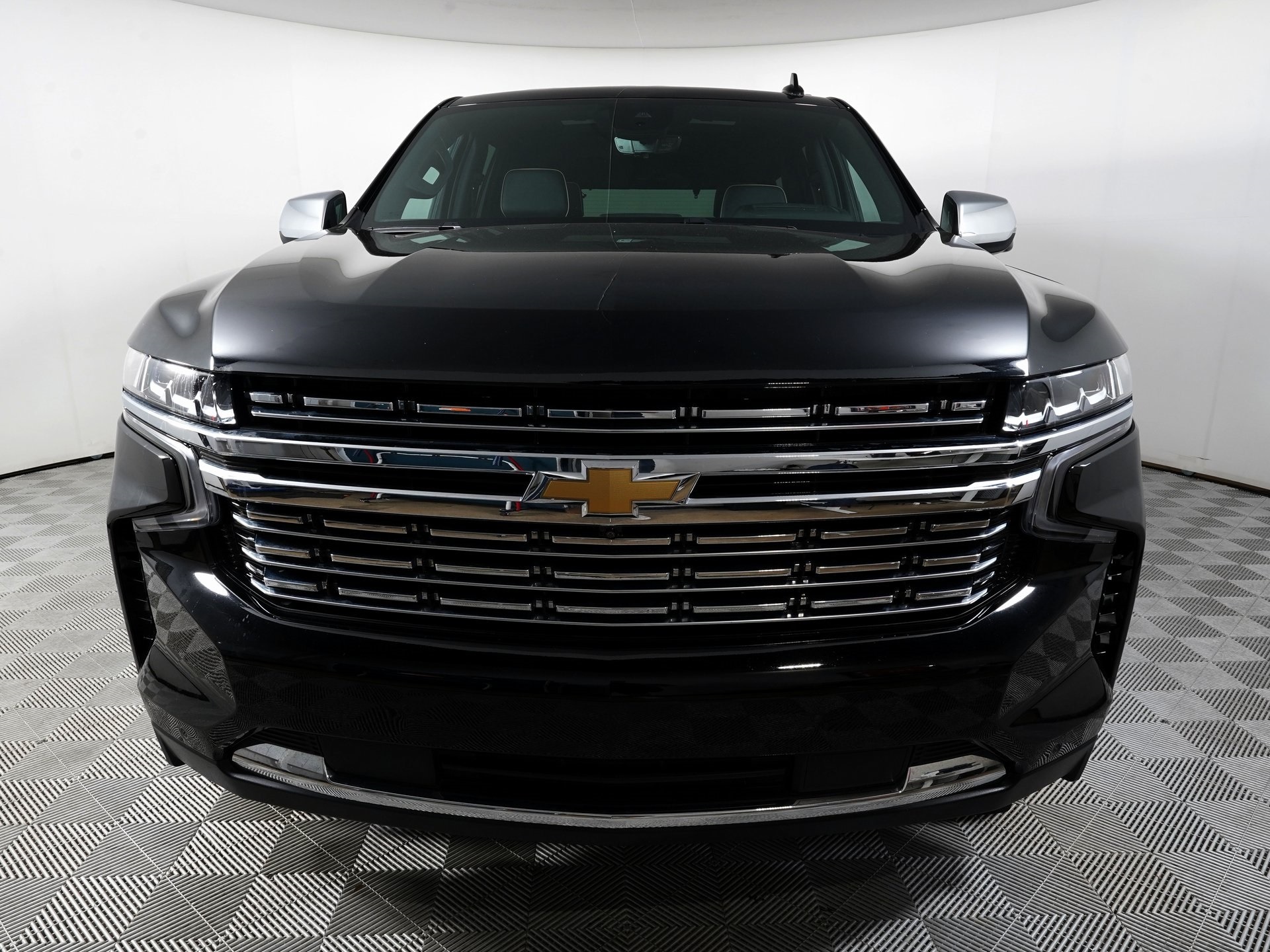 Used 2023 Chevrolet Tahoe Premier with VIN 1GNSKSKL1PR269045 for sale in Hurst, TX