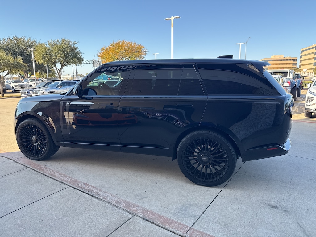 Used 2024 Land Rover Range Rover P400 SE 7 Seat SUV