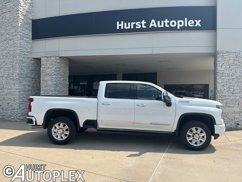 Used 2024 Chevrolet Silverado 2500 HD High Country Truck Crew Cab