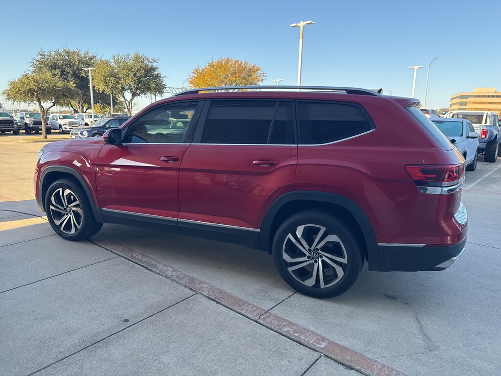 Used 2022 Volkswagen Atlas 3.6L V6 SEL SUV
