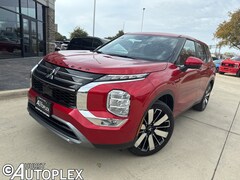 2026 Mitsubishi Outlander SE SUV