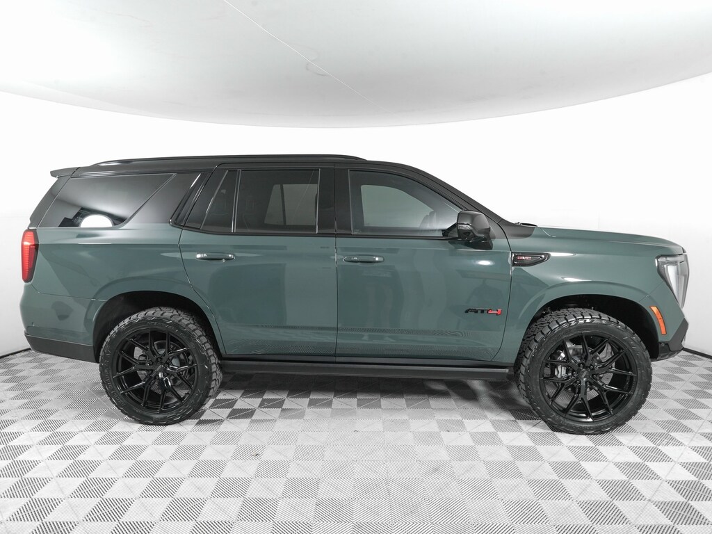 Used 2025 GMC Yukon AT4 Ultimate SUV