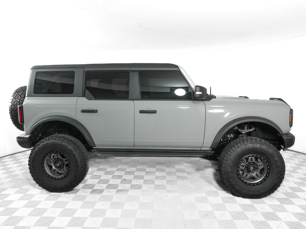 Used 2023 Ford Bronco SUV