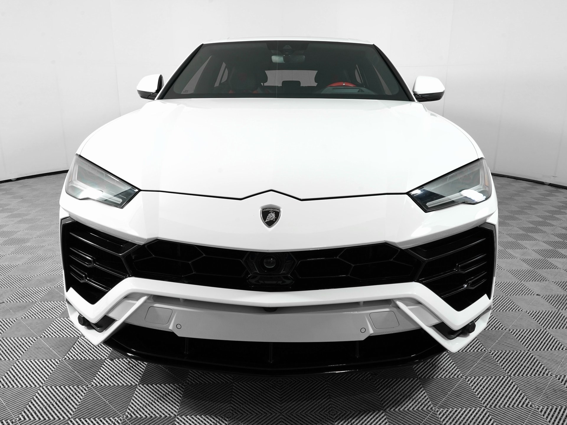 Used 2022 Lamborghini Urus Base with VIN ZPBUA1ZL6NLA18888 for sale in Hurst, TX