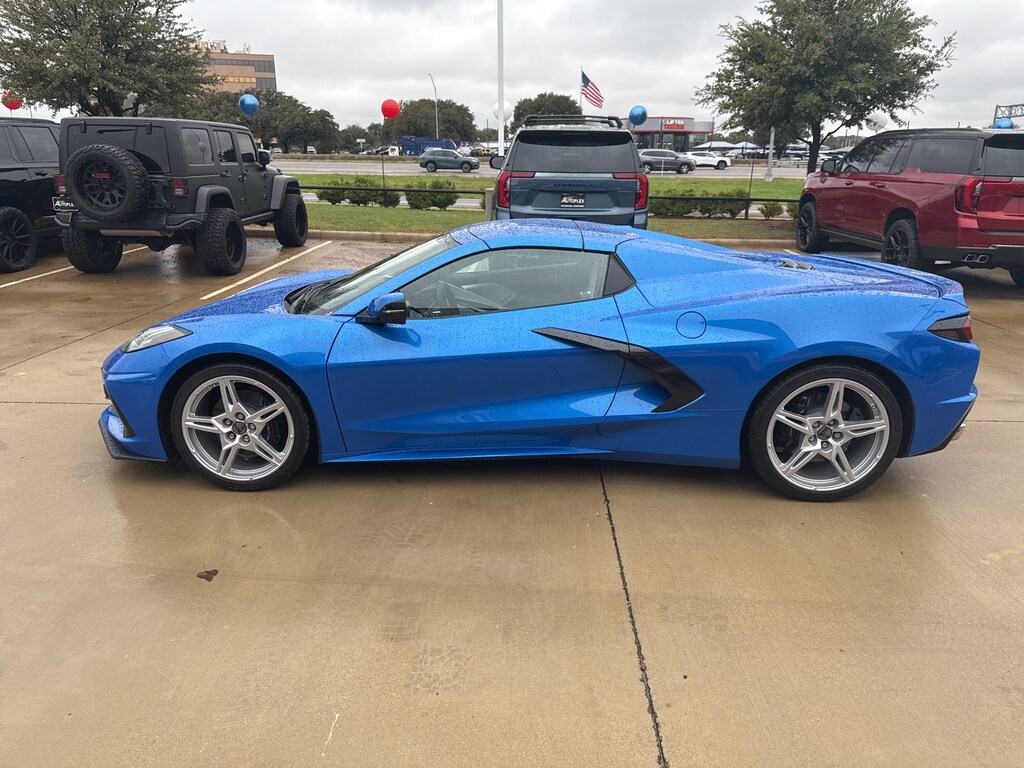 Used 2025 Chevrolet Corvette Stingray Stingray w/2LT Convertible