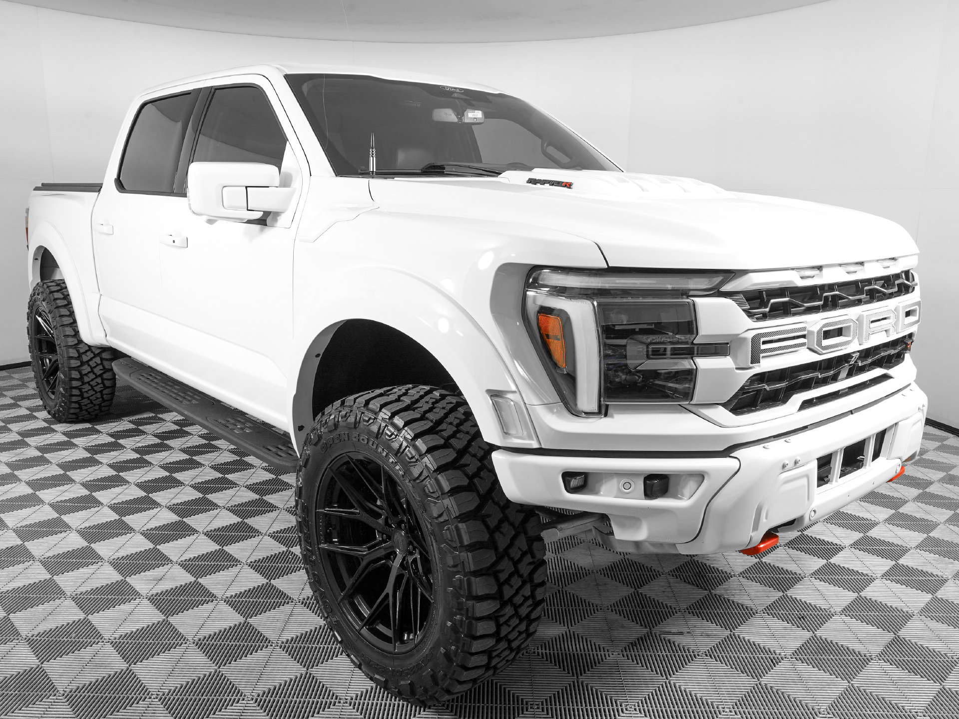 Used 2025 Ford F-150 Raptor Truck SuperCrew Cab