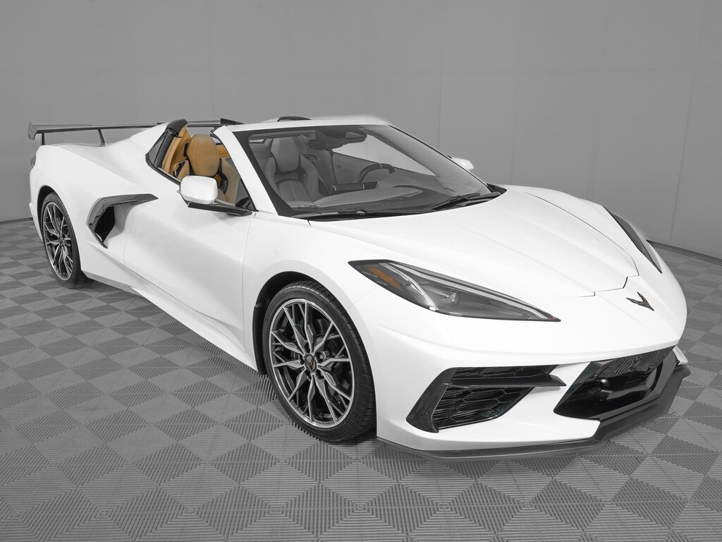 Used 2024 Chevrolet Corvette Stingray w/3LT Convertible