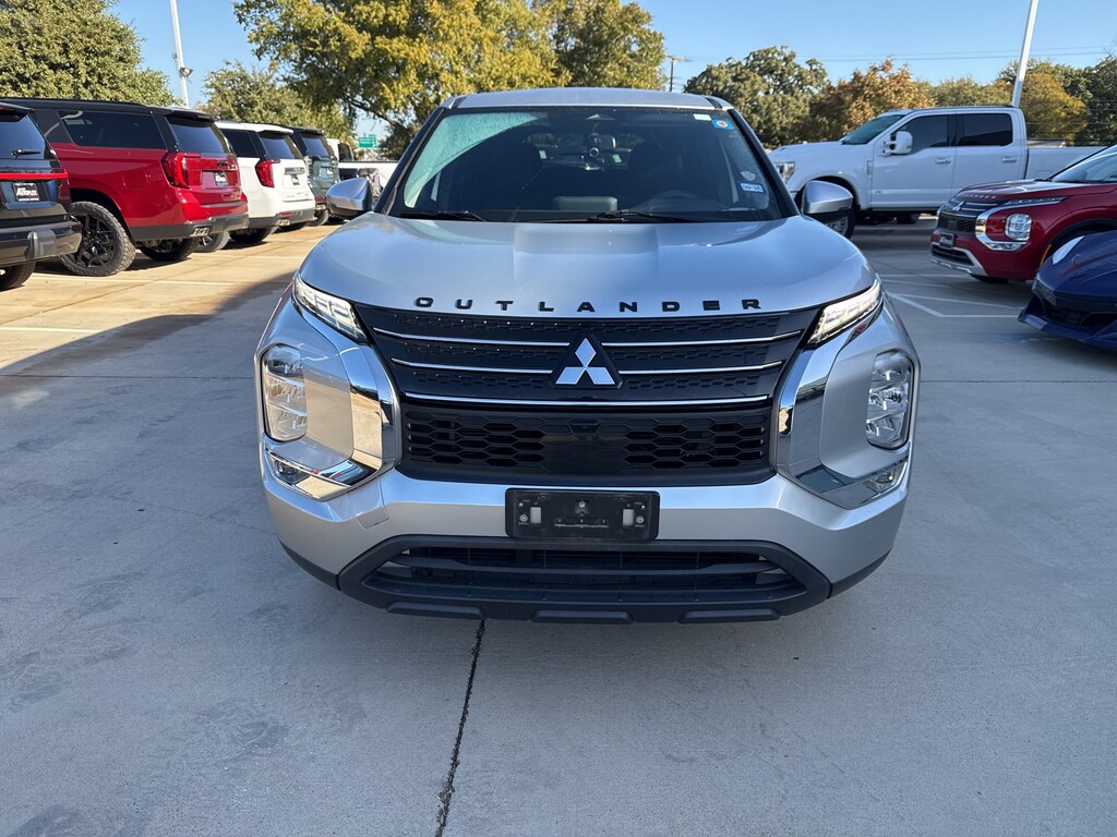 Used 2022 Mitsubishi Outlander ES CUV