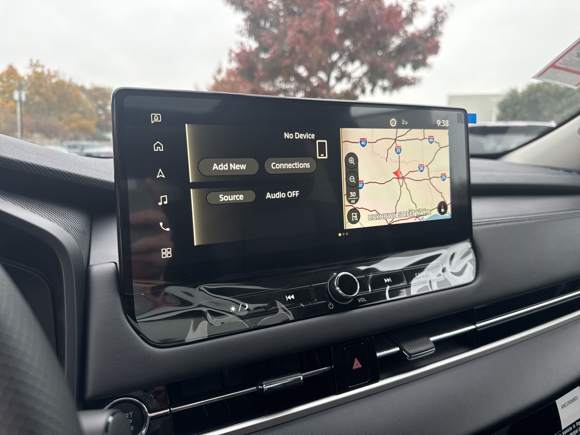 2026 Mitsubishi Outlander SEL - Photo 8