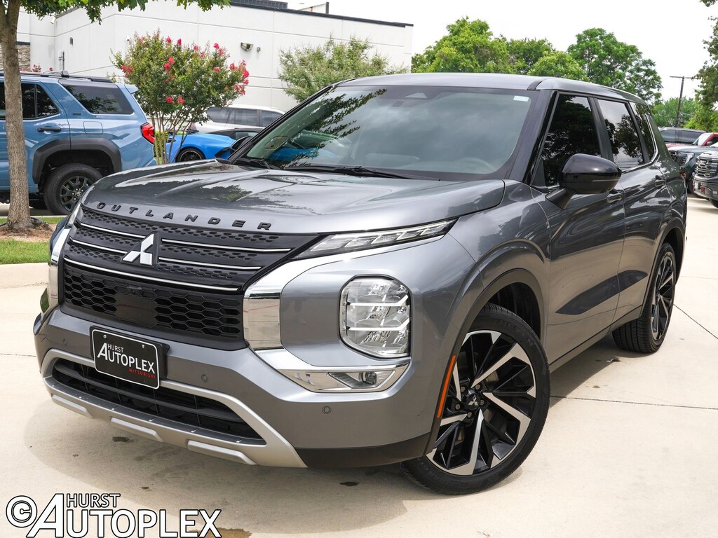 Used 2024 Mitsubishi Outlander SE SUV