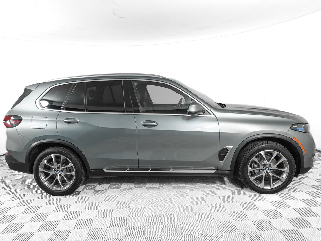 Used 2025 BMW X5 xDrive40i SUV