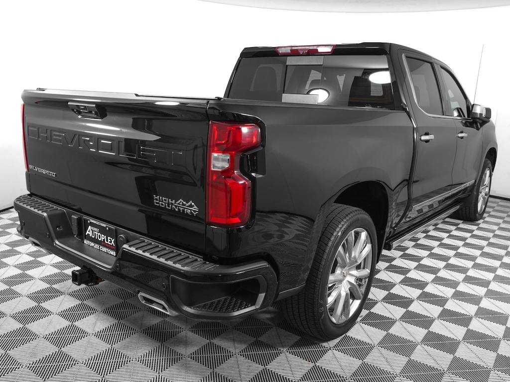 Used 2024 Chevrolet Silverado 1500 High Country Truck Crew Cab