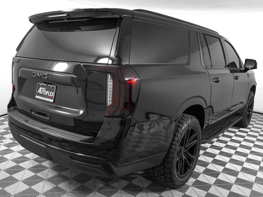 Used 2024 GMC Yukon XL SLT SUV