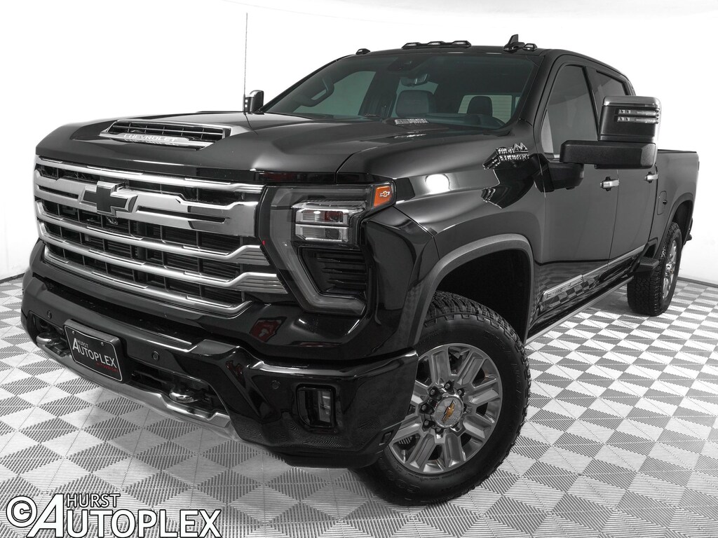 Used 2025 Chevrolet Silverado 2500 HD High Country Truck Crew Cab