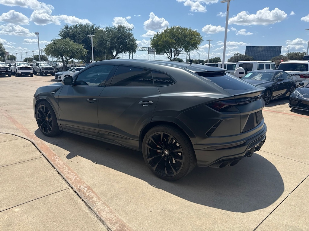 Used 2021 Lamborghini Urus SUV