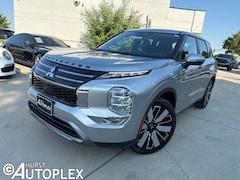 2025 Mitsubishi Outlander SE SUV