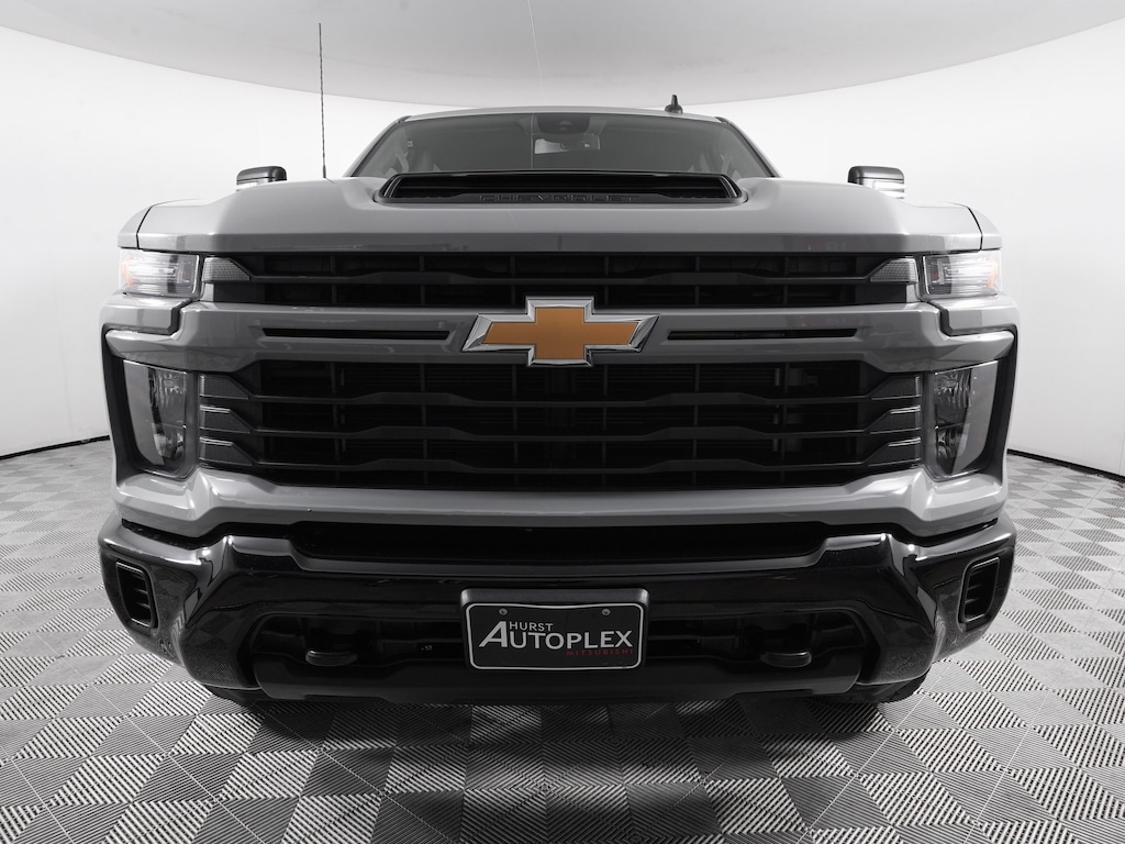 Used 2024 Chevrolet Silverado 2500 HD Custom Truck Crew Cab