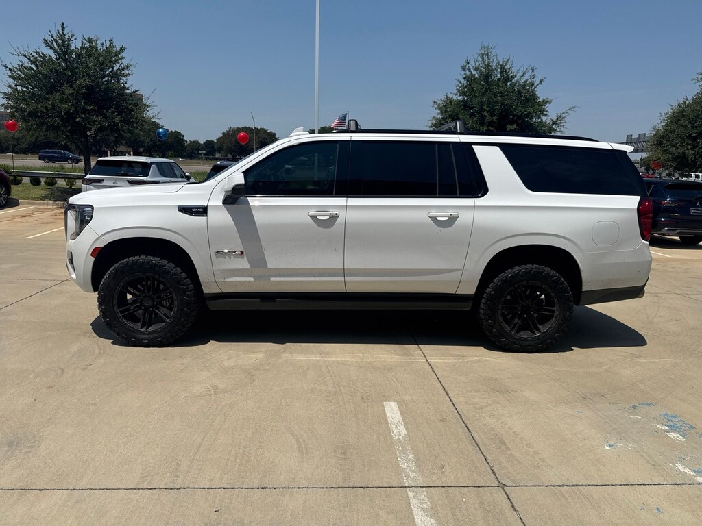 Used 2022 GMC Yukon XL AT4 SUV