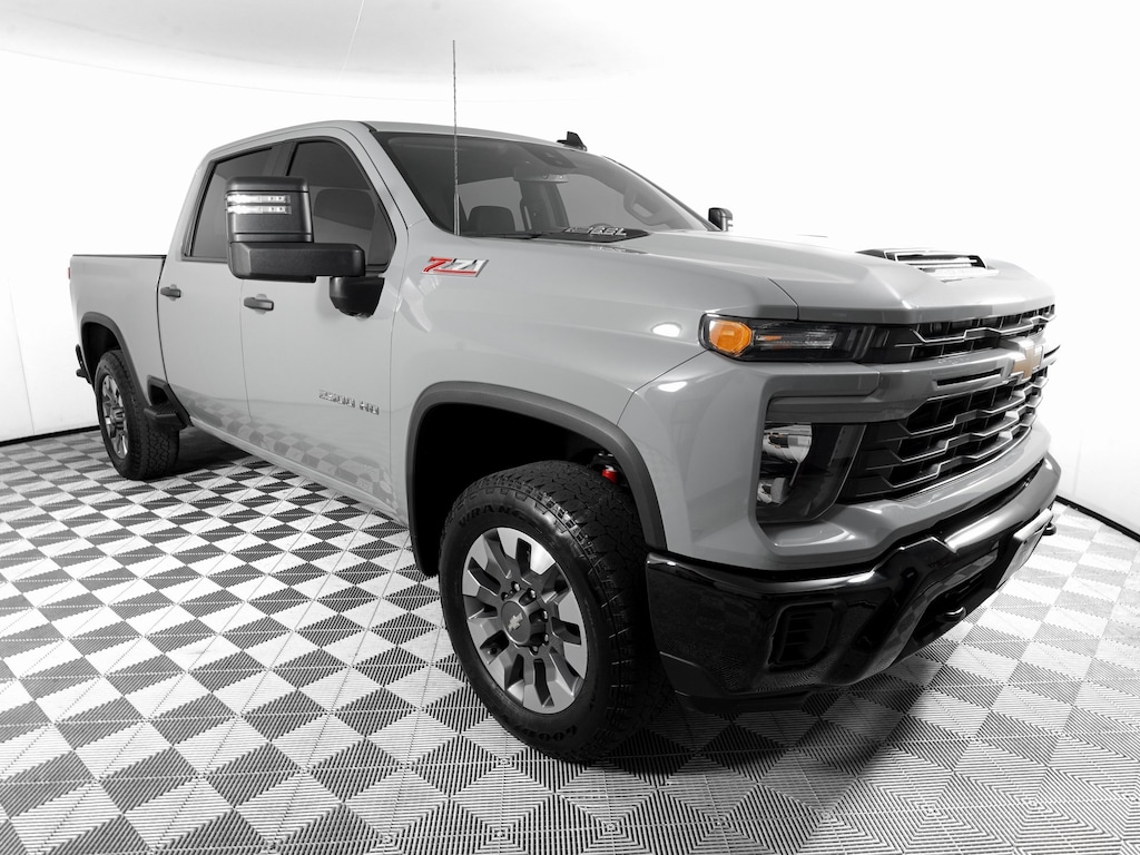 Used 2024 Chevrolet Silverado 2500 HD Custom Truck Crew Cab