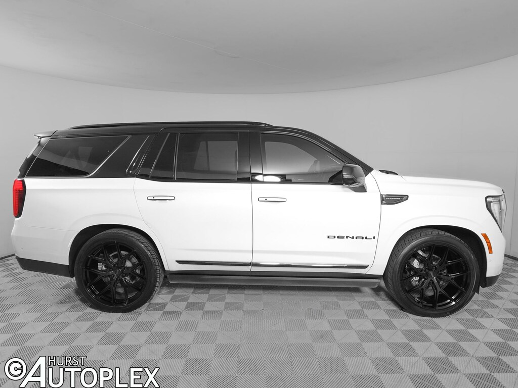 Used 2025 GMC Yukon Denali Ultimate SUV