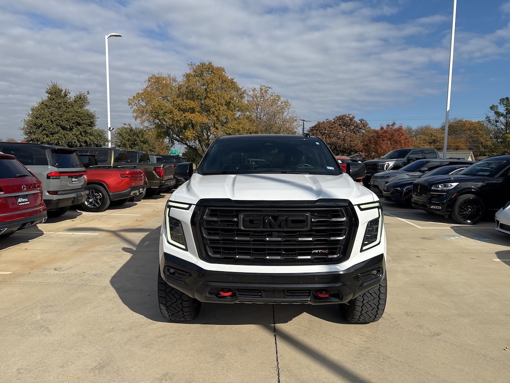 Used 2025 GMC Yukon AT4 Ultimate SUV