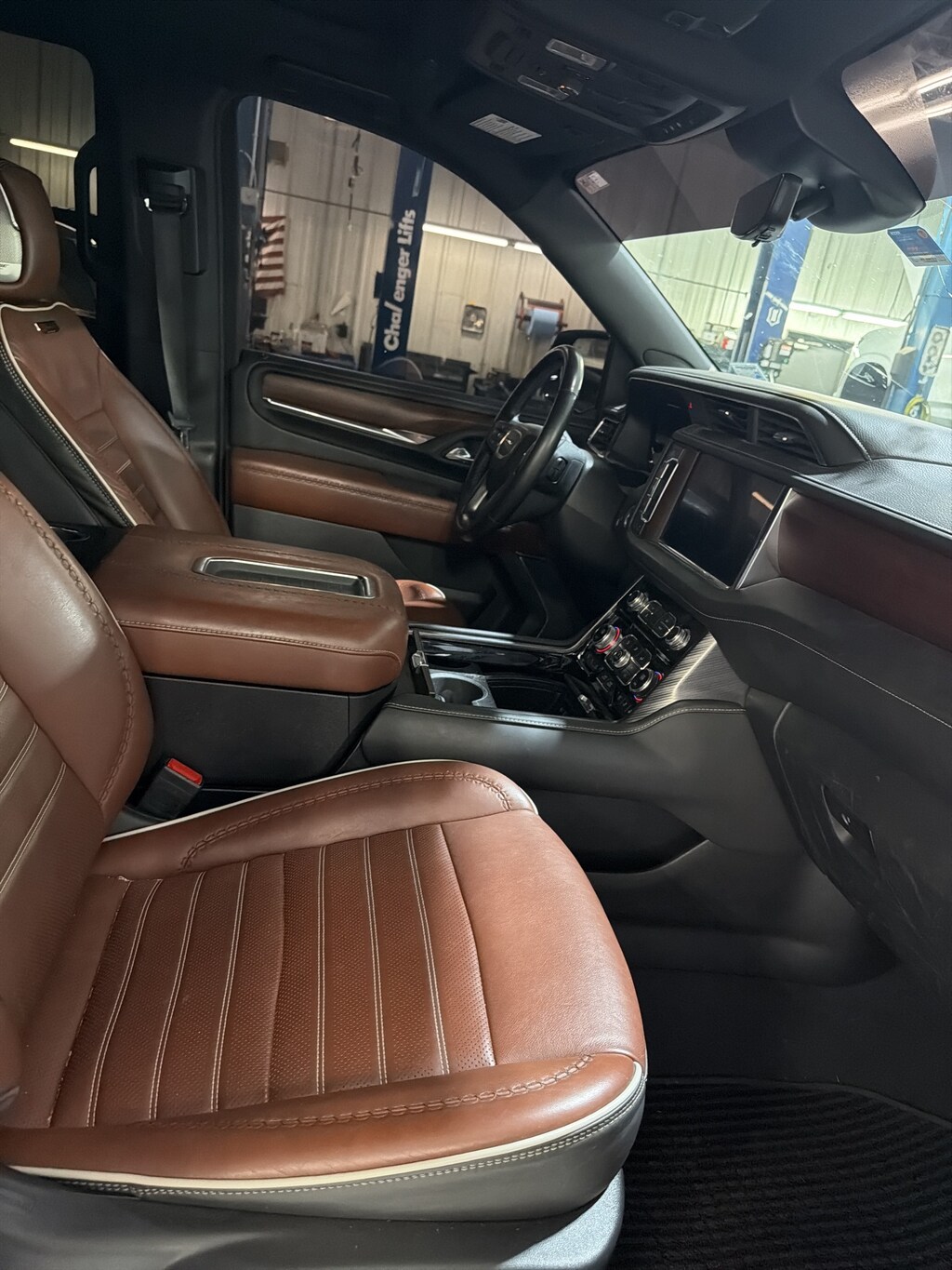 Used 2023 GMC Yukon Denali Ultimate SUV