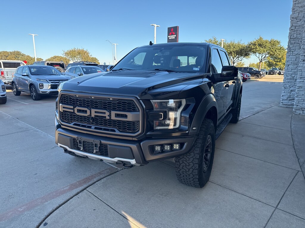 Used 2019 Ford F-150 Raptor Truck SuperCrew Cab