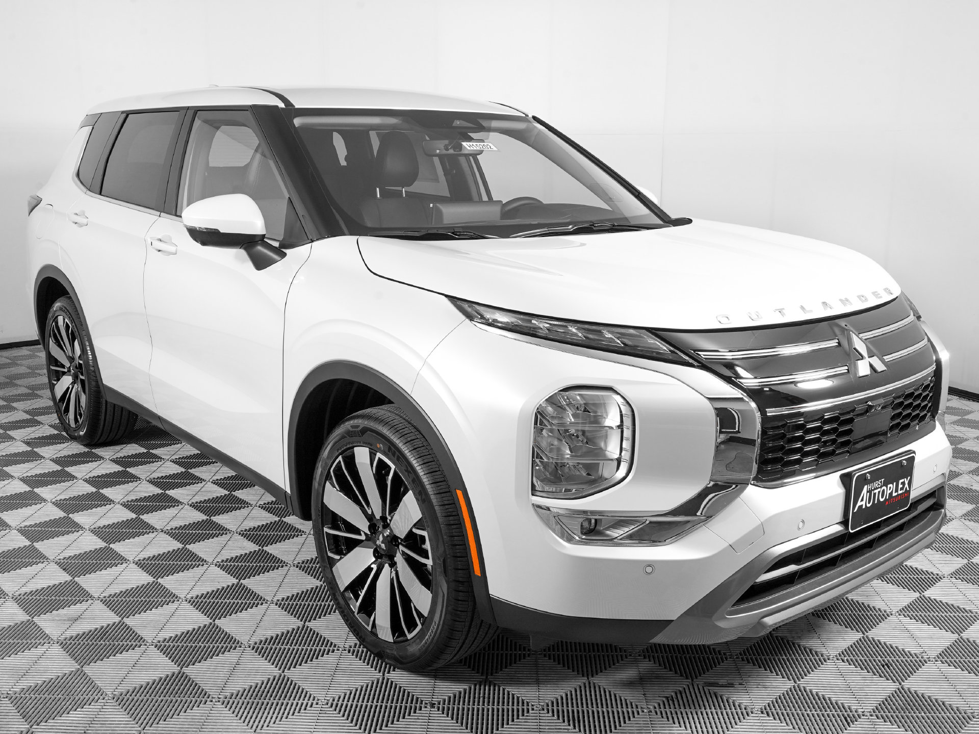 New 2026 Mitsubishi Outlander SE 1.5T 2WD SUV