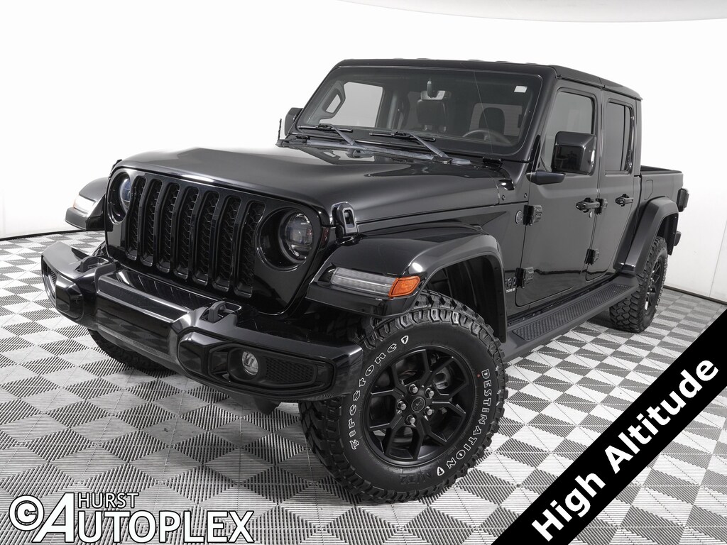 Used 2023 Jeep Gladiator Overland Truck Crew Cab