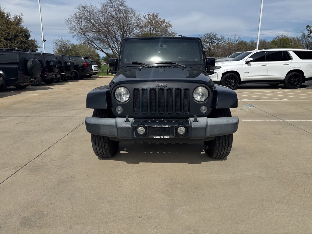 Used 2014 Jeep Wrangler Unlimited Sahara 4x4 SUV