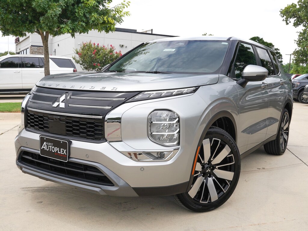 New 2026 Mitsubishi Outlander SE SUV