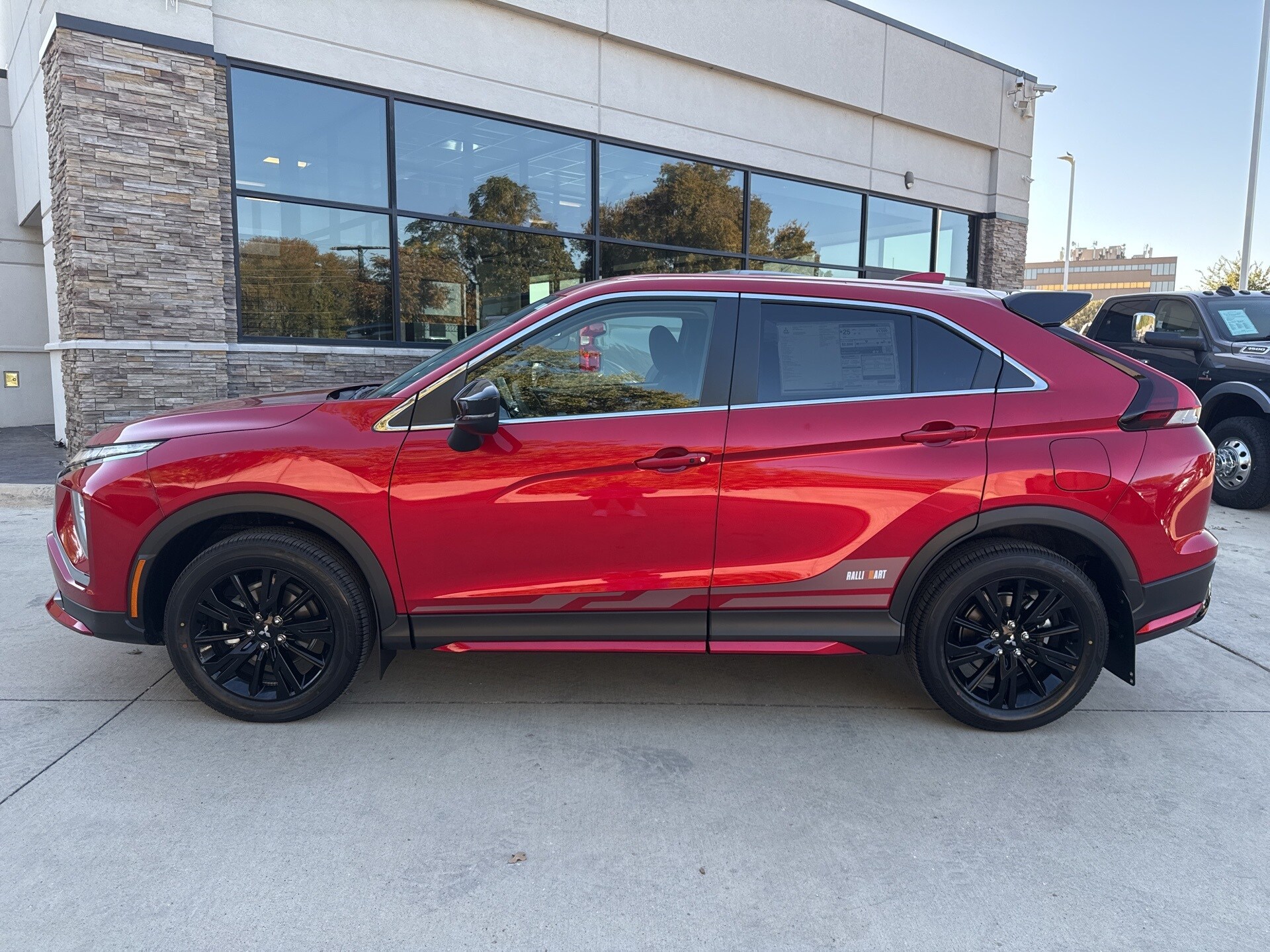 2026 Mitsubishi Eclipse Cross Ralliart photo 4