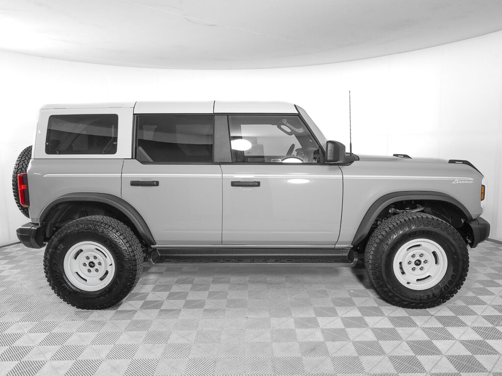 Used 2026 Ford Bronco Heritage Edition SUV