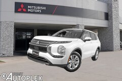 2026 Mitsubishi Outlander ES SUV