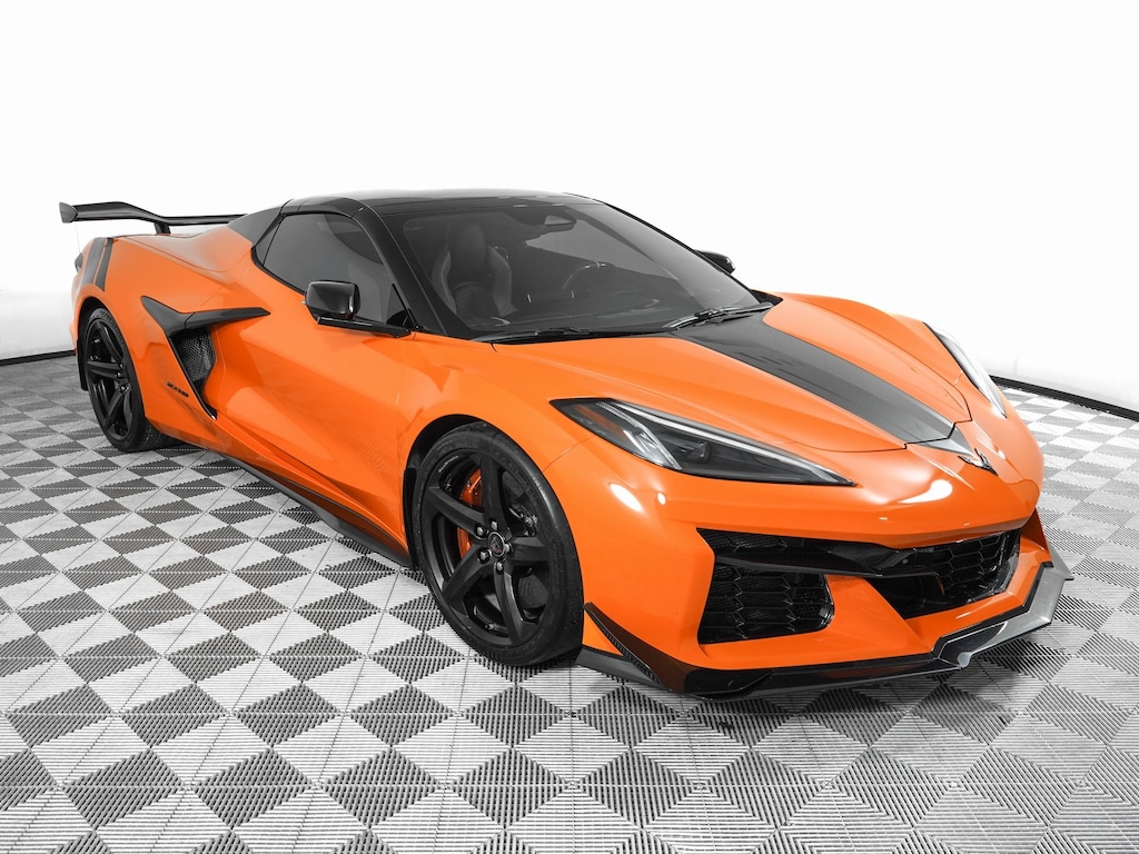 Used 2024 Chevrolet Corvette Stingray Z06 w/3LZ Convertible