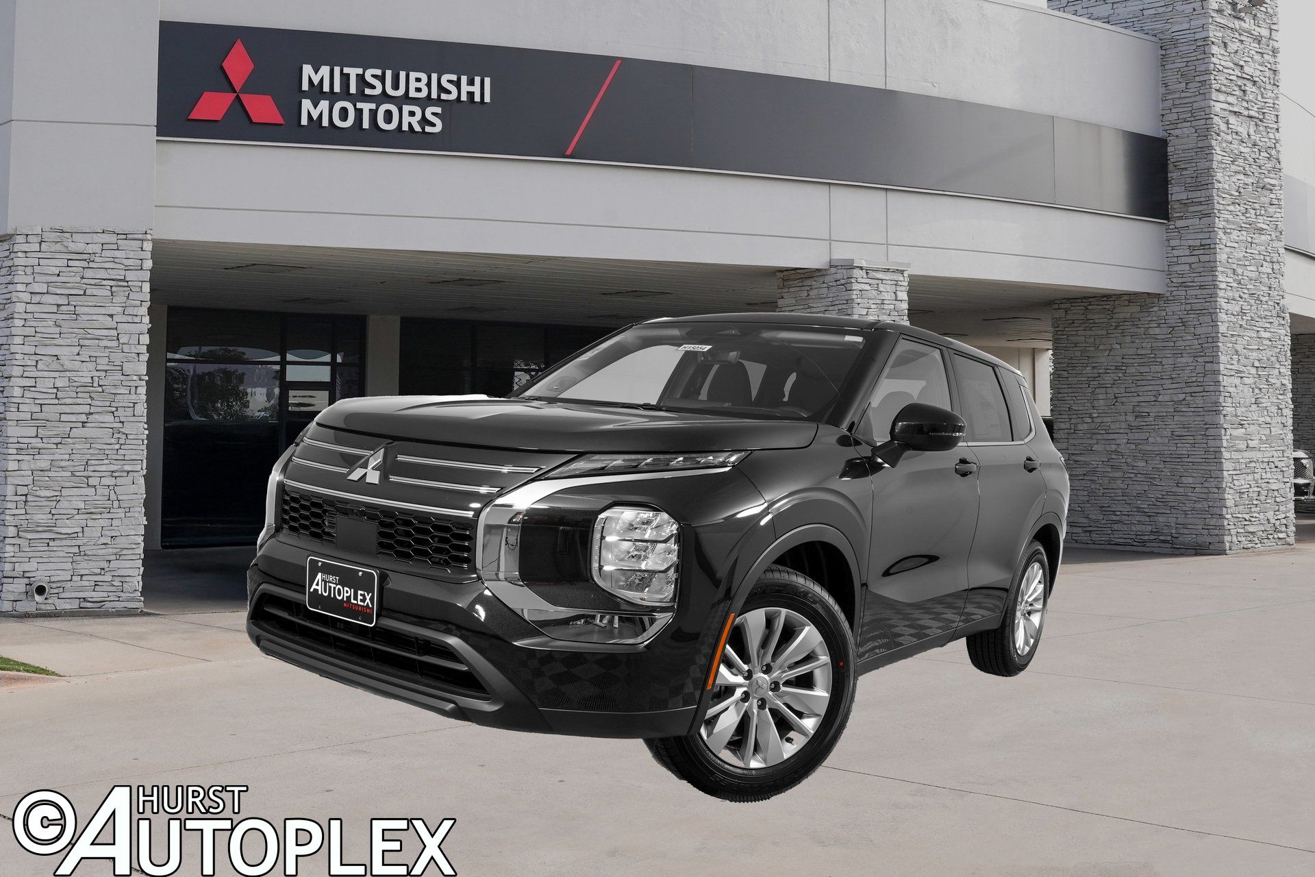 2026 Mitsubishi Outlander ES S-AWC's photo