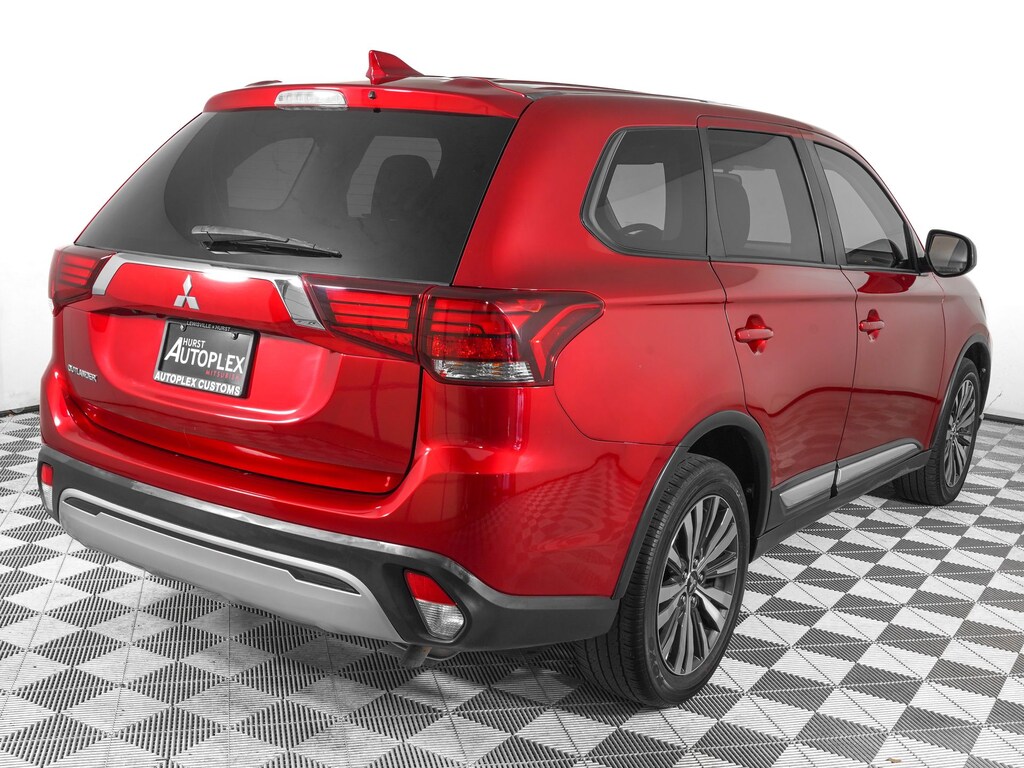 Used 2020 Mitsubishi Outlander ES CUV