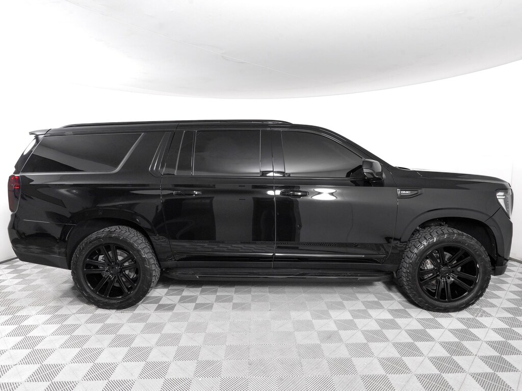 Used 2024 GMC Yukon XL SLT SUV