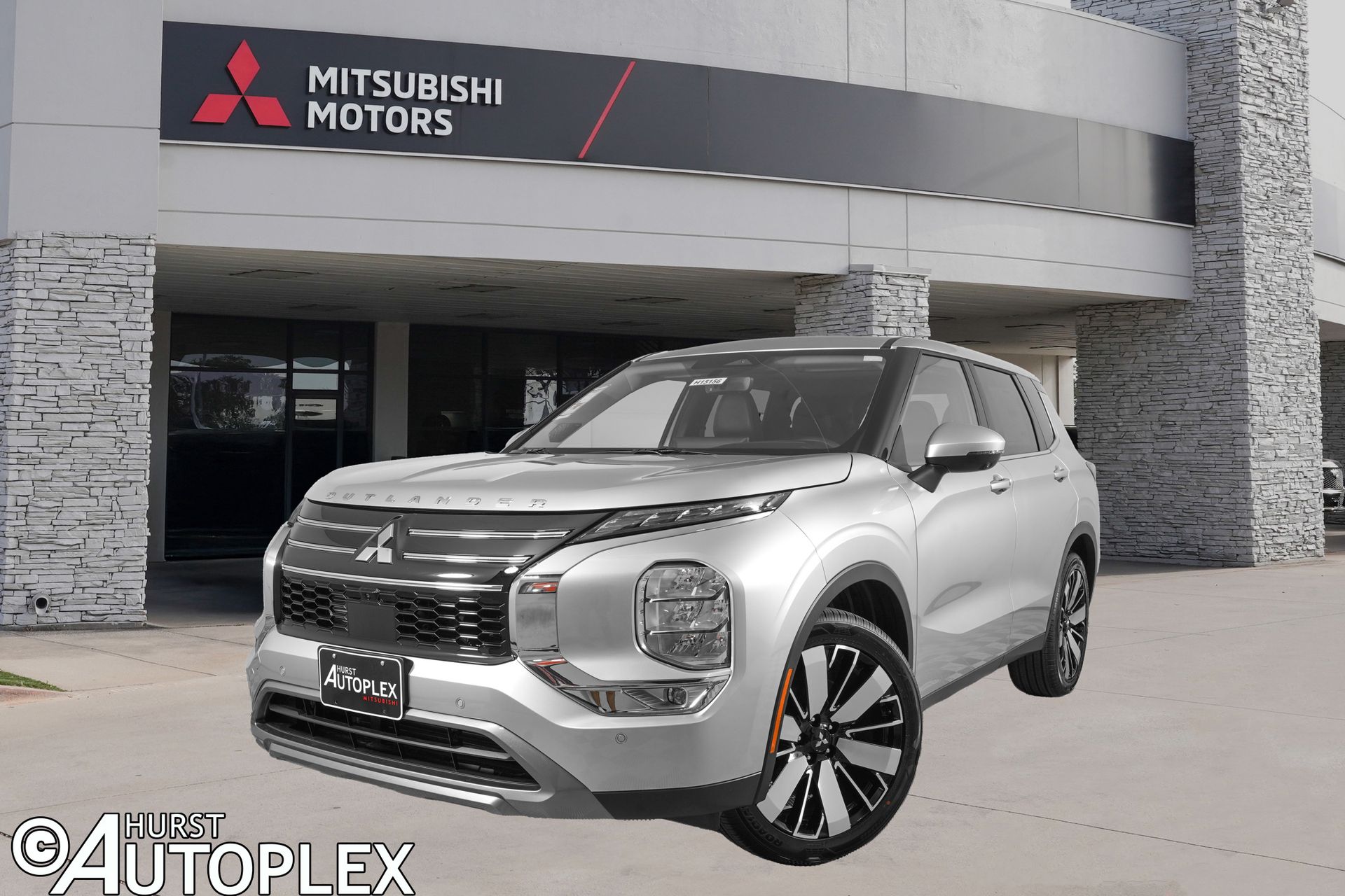 New 2026 Mitsubishi Outlander SE 1.5T 2WD SUV