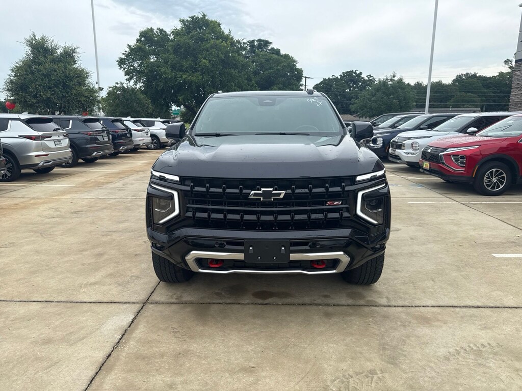 Used 2025 Chevrolet Suburban Z71 SUV