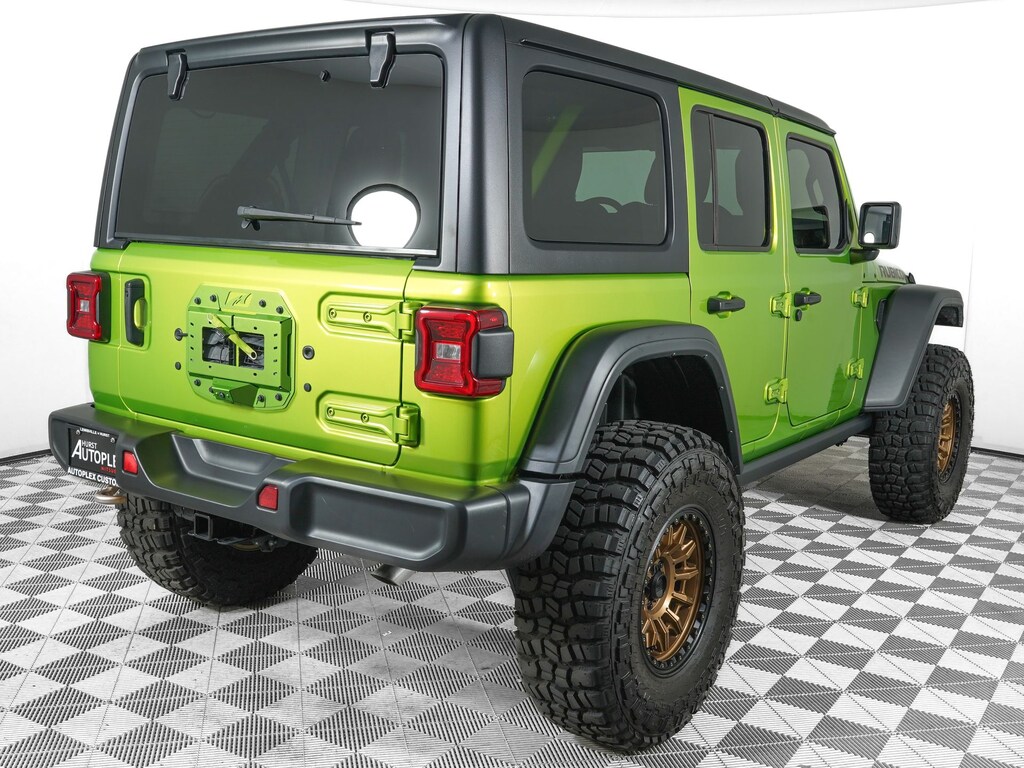 Used 2025 Jeep Wrangler Rubicon SUV