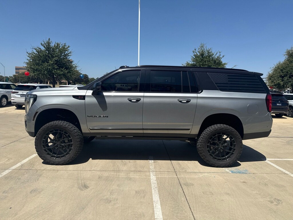 Used 2025 GMC Yukon XL Elevation SUV