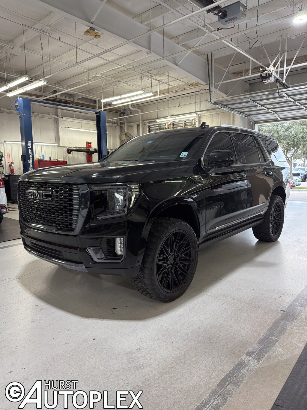 Used 2023 GMC Yukon Denali Ultimate SUV